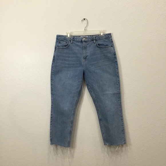 𝅺TOP Shop Raw Edge Straight Leg Crop High Waist Jeans - Picture 1 of 4